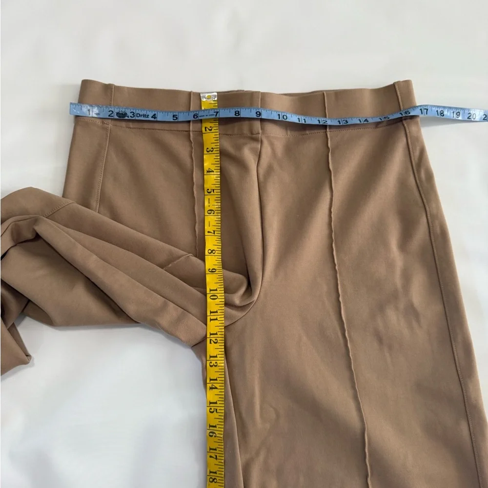 Jones & Co. Jones NY Wide-Leg Tan Pull on pants in size XL